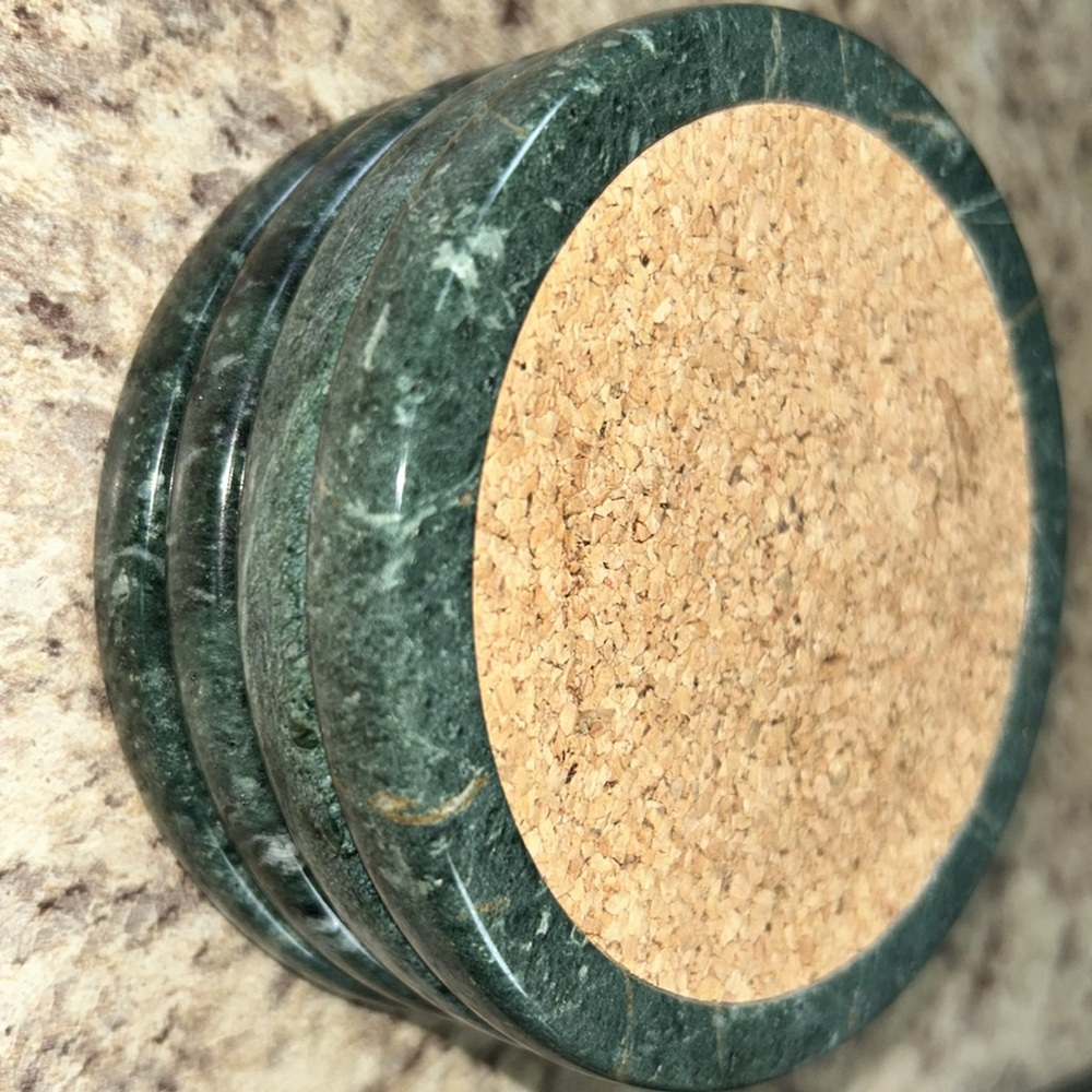 Set of 4 marble green coasters